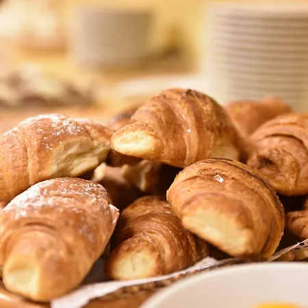 Corso Готель 2*